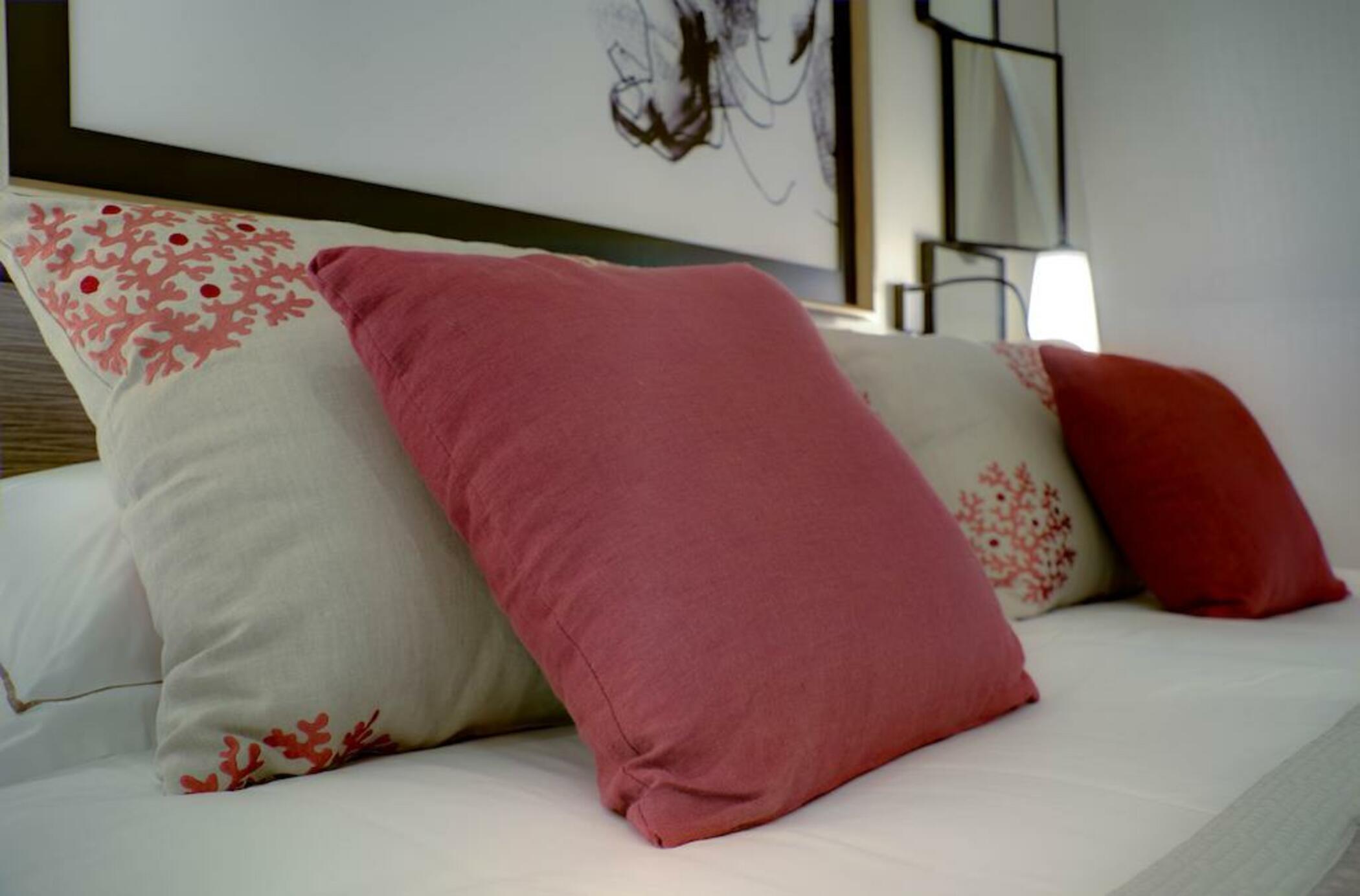 Hotel Balmoral Champs Elysees 4*