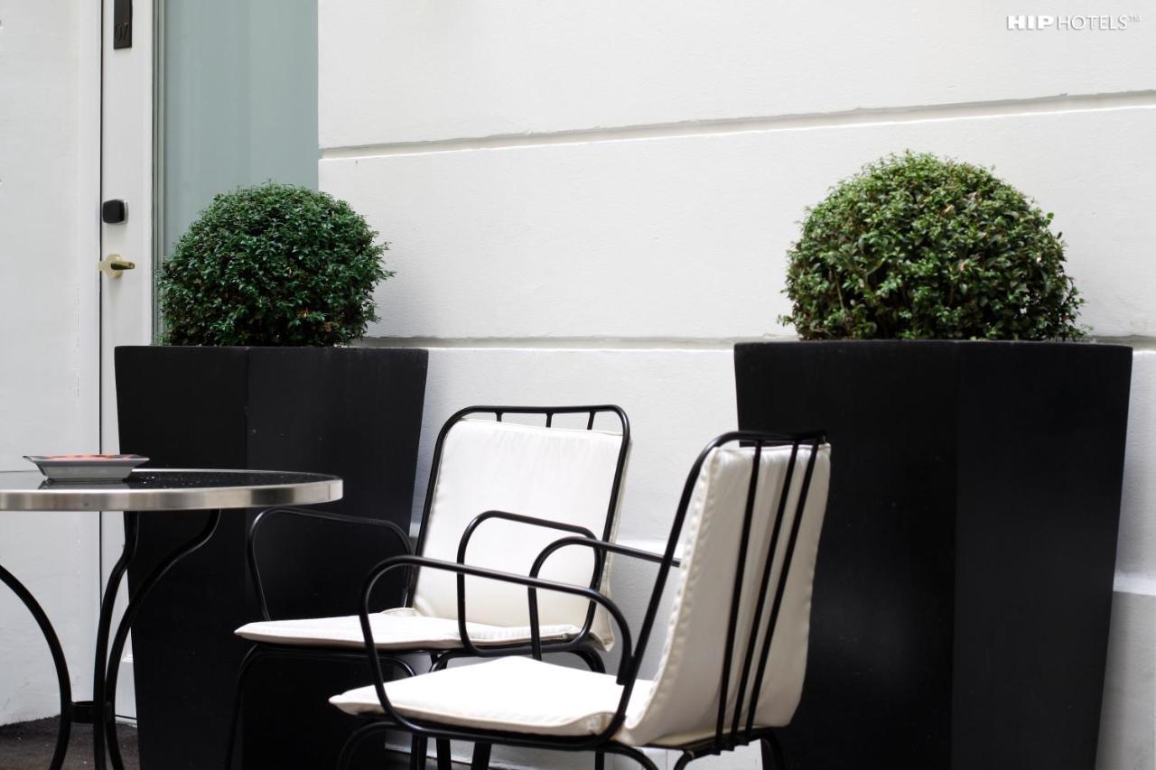 Hotel Balmoral Champs Elysees Paris