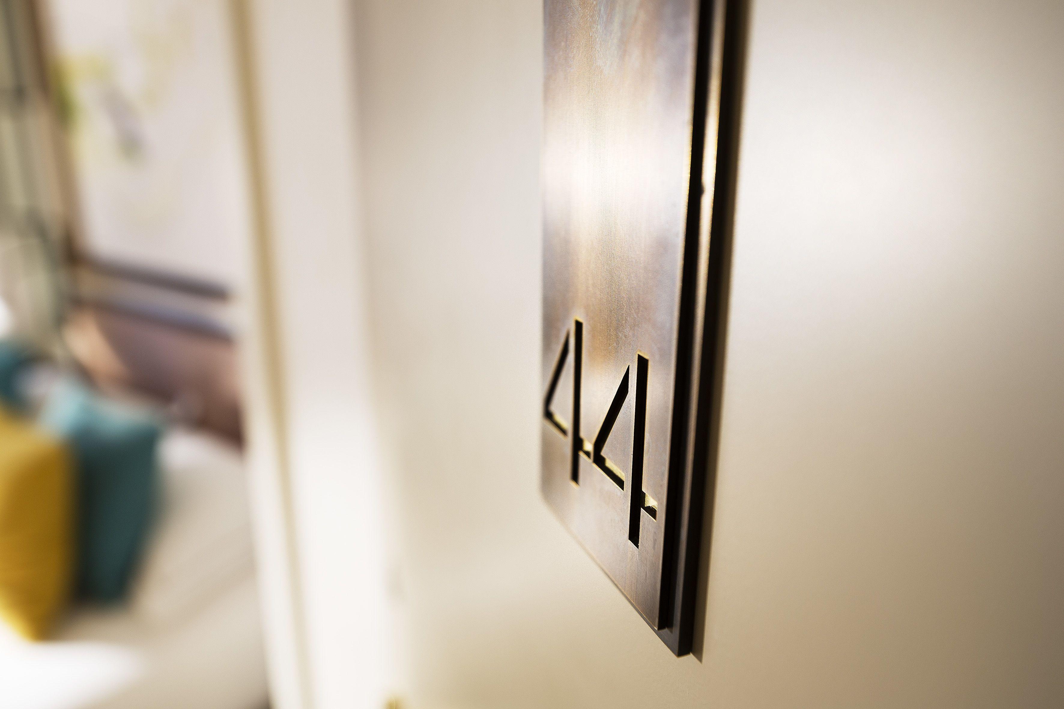 Balmoral Champs Elysees Hotel Paris