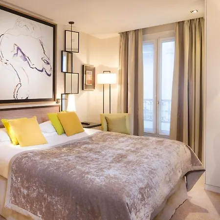 Hotel Balmoral Champs Elysees