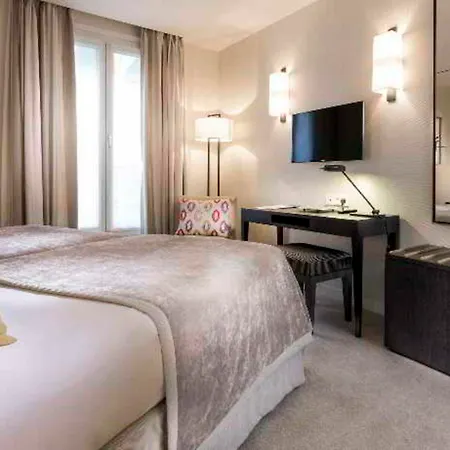 Hotel Balmoral Champs Elysees