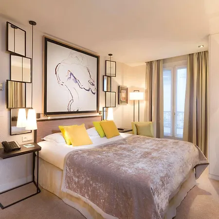 Balmoral Champs Elysees Hotel 4*