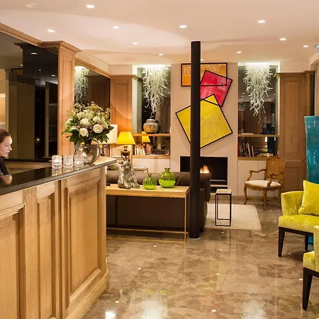 Hotel Balmoral Champs Elysees