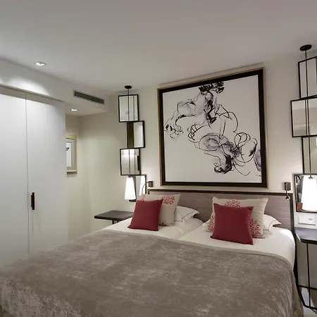 Balmoral Champs Elysees Hotel Paris