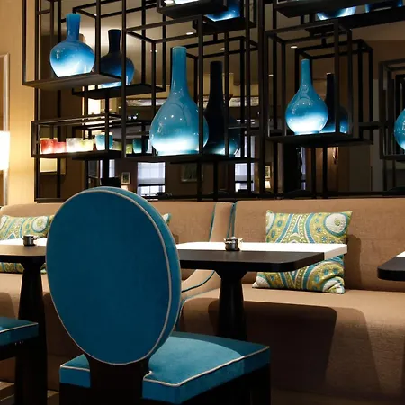 Hotel Balmoral Champs Elysees