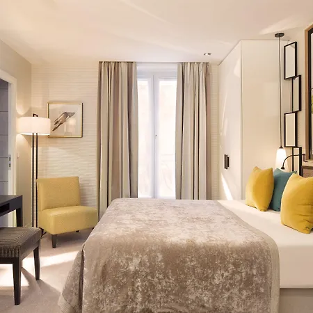 Balmoral Champs Elysees Hotel 4*