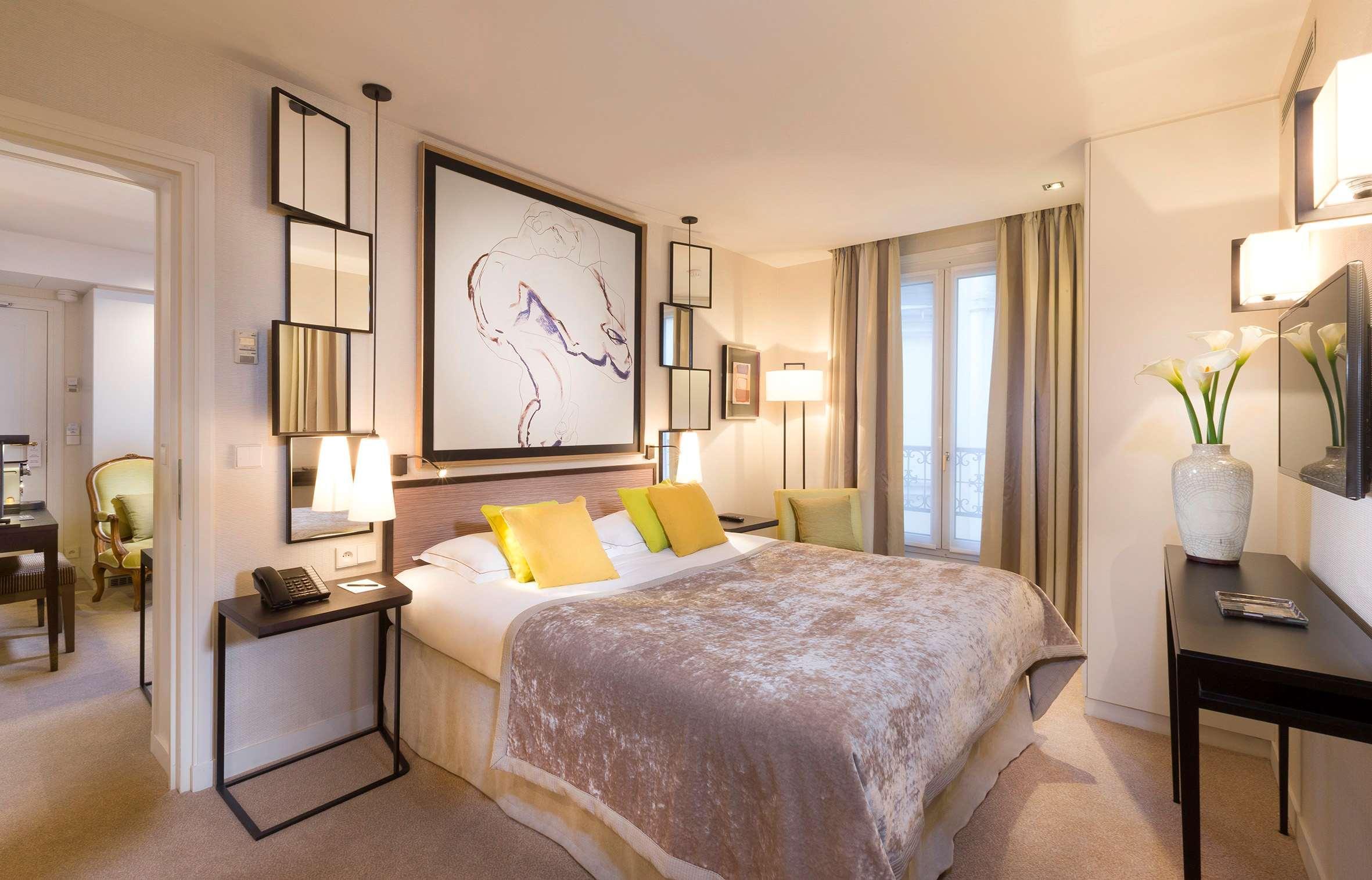 Balmoral Champs Elysées Hotel 4*