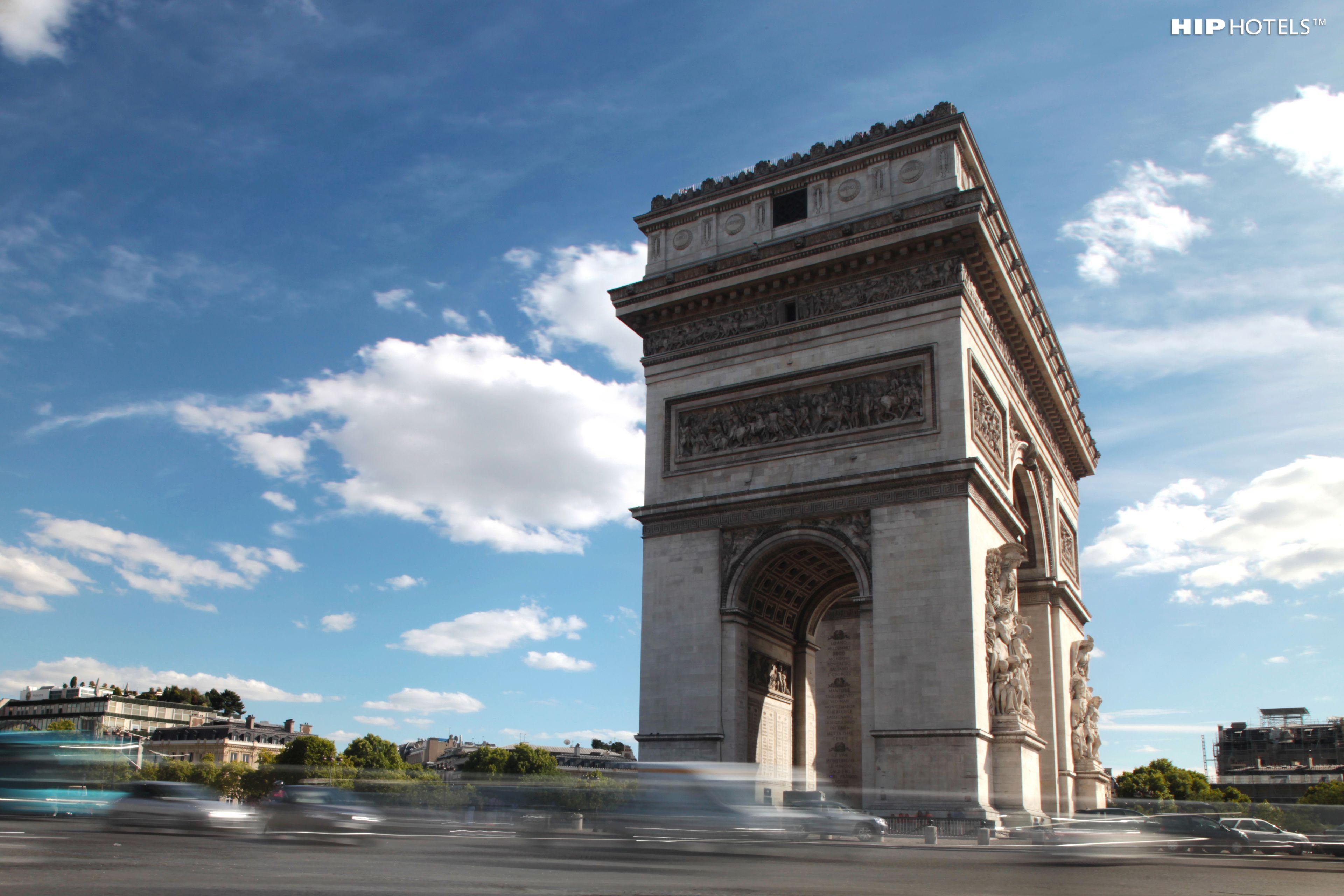 Hotel Balmoral Champs Elysées Parigi