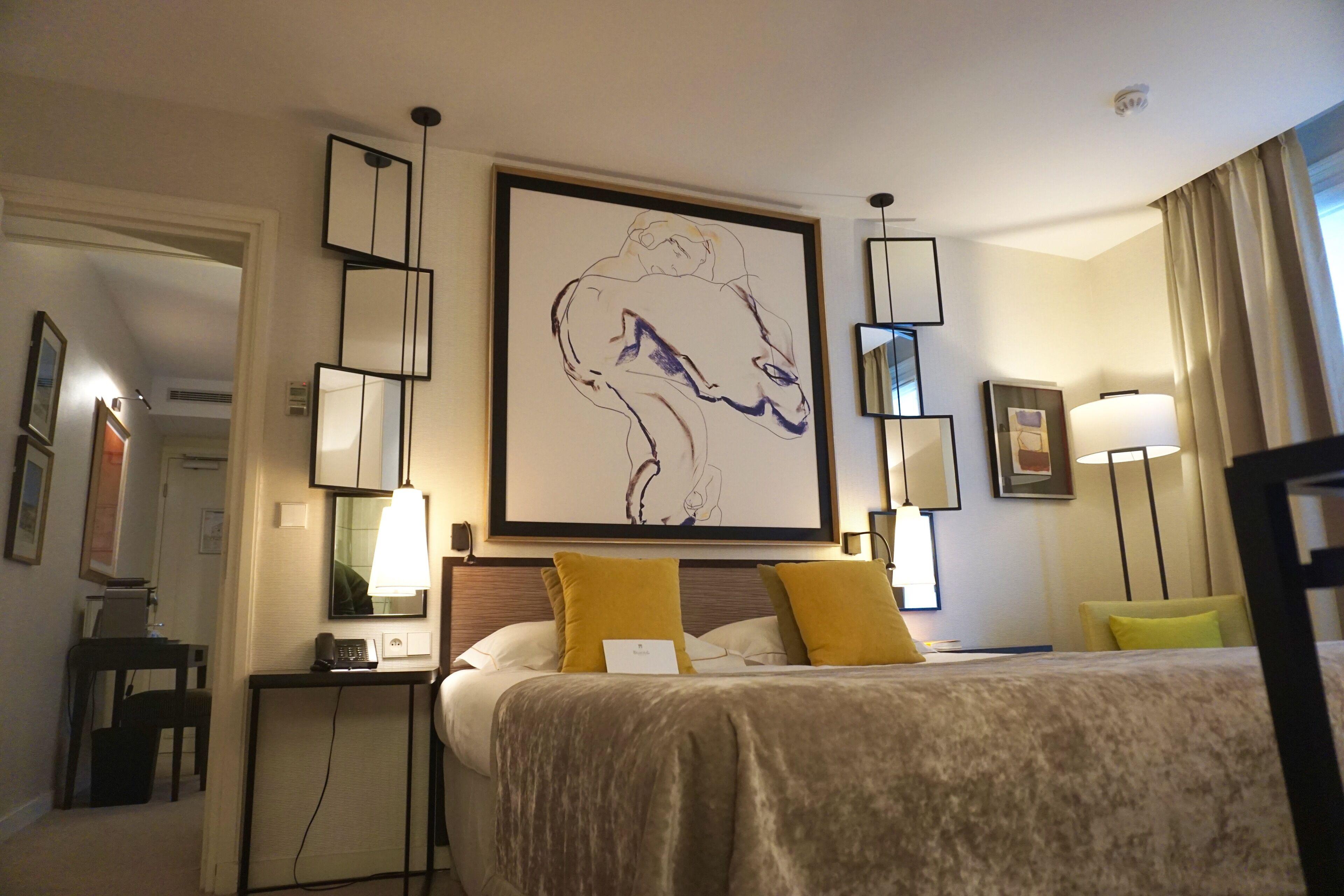 Hotel Balmoral Champs Elysées 4*